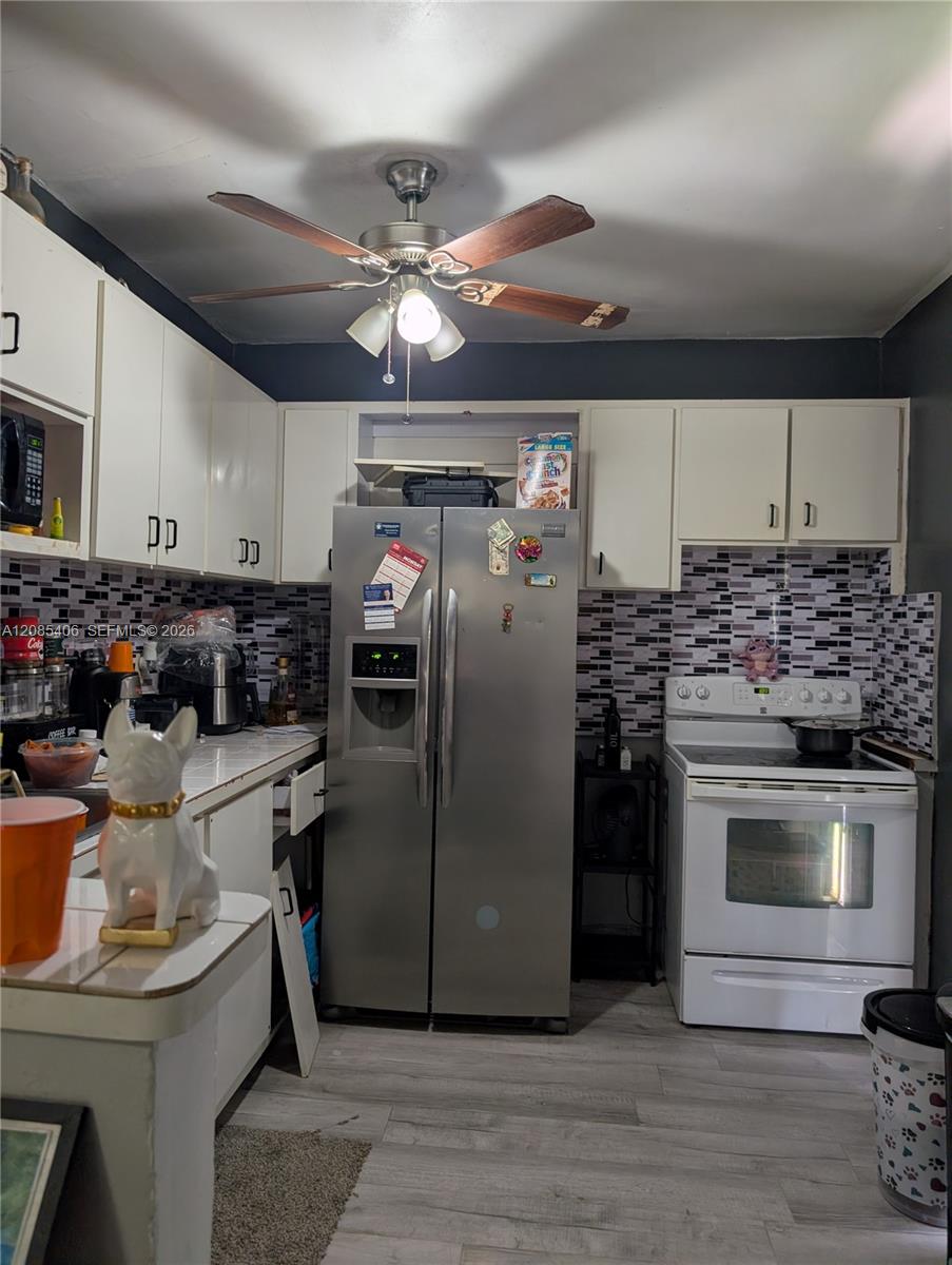 11339 Peachtree Dr
