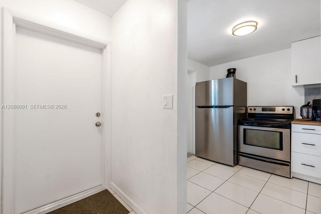 319 NE 14th Ave # 106