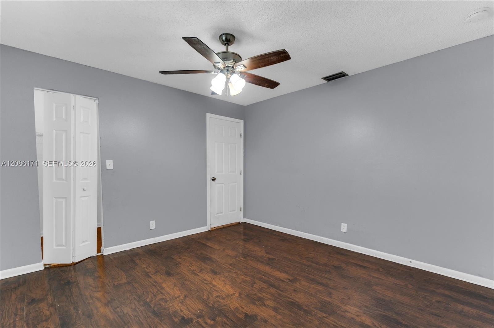 608 SW 76th Ter