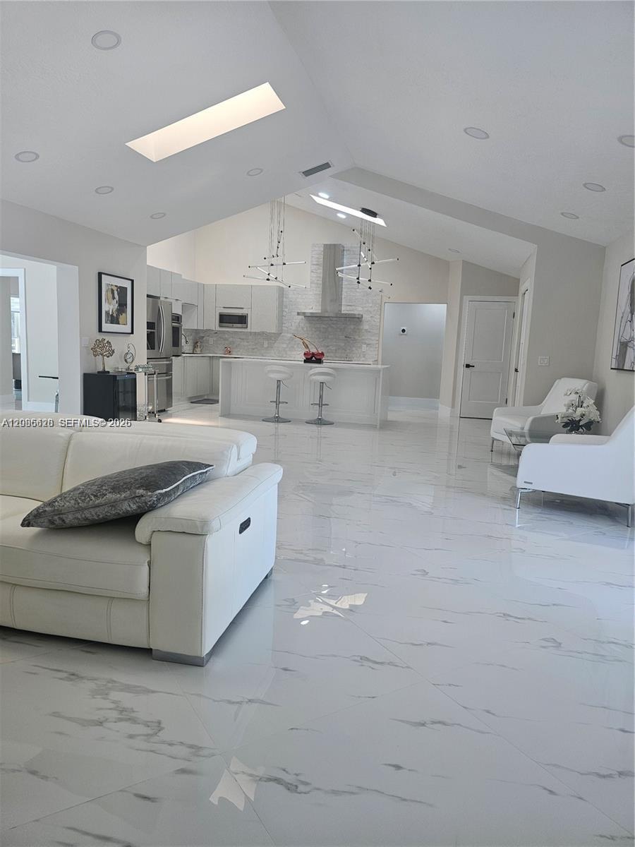 4 Alford Ct
