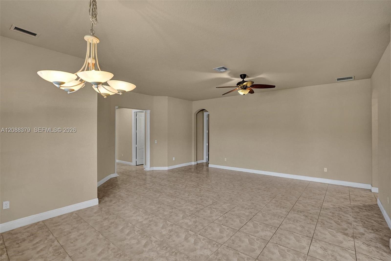 10398 Waterside Ct