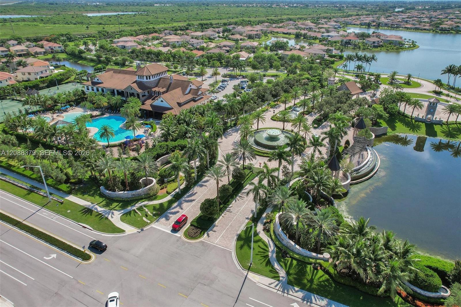 10398 Waterside Ct