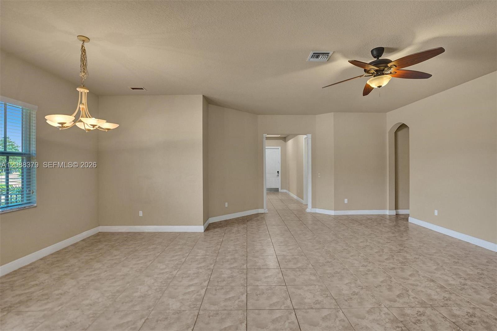 10398 Waterside Ct