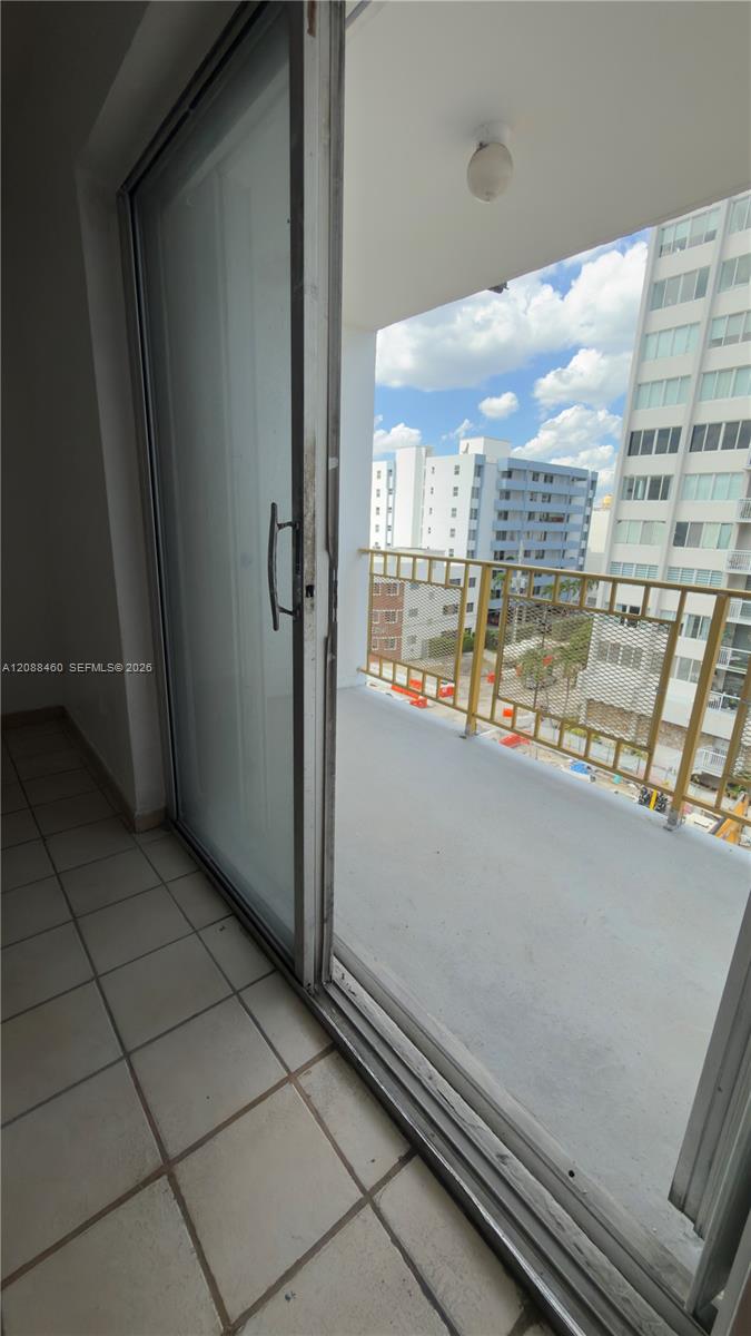 1340 Lincoln Rd # 604