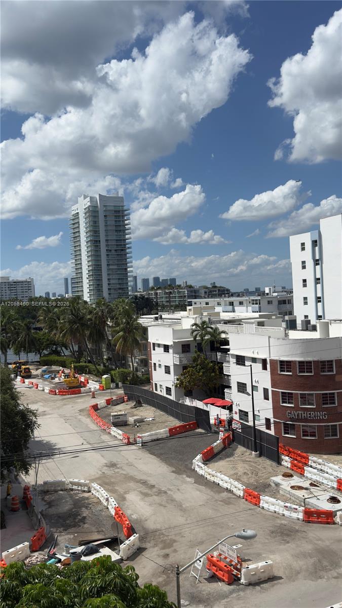 1340 Lincoln Rd # 604