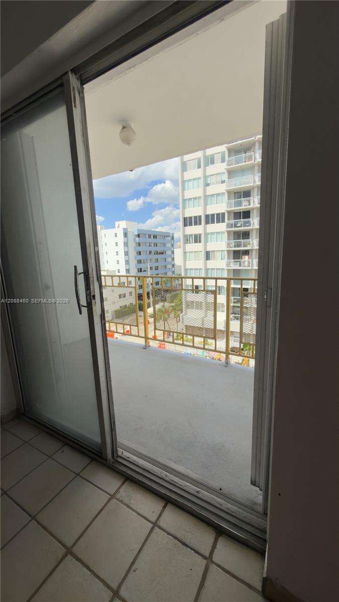 1340 Lincoln Rd # 604