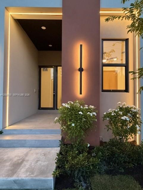 1724 NE 16th Ave