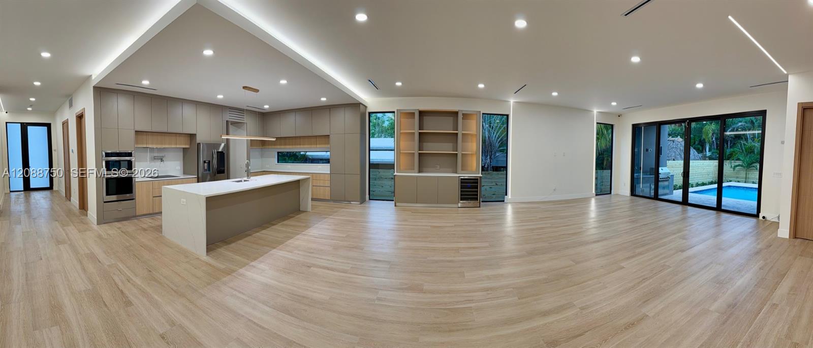 1724 NE 16th Ave
