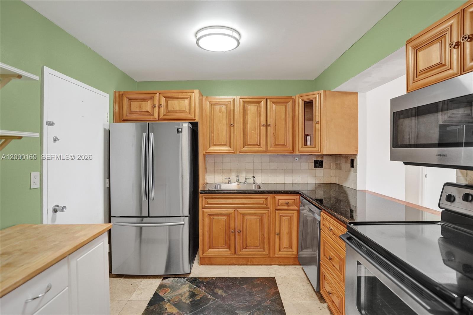 500 Three Islands Blvd # 408
