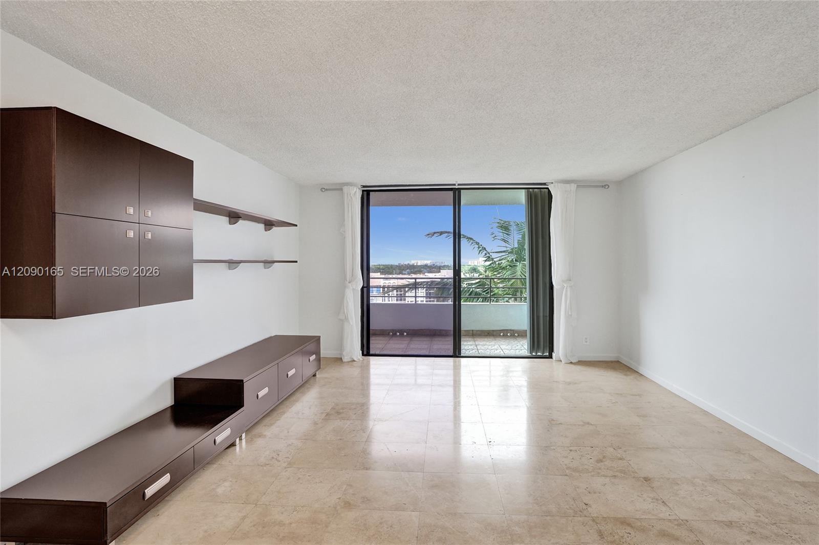 500 Three Islands Blvd # 408