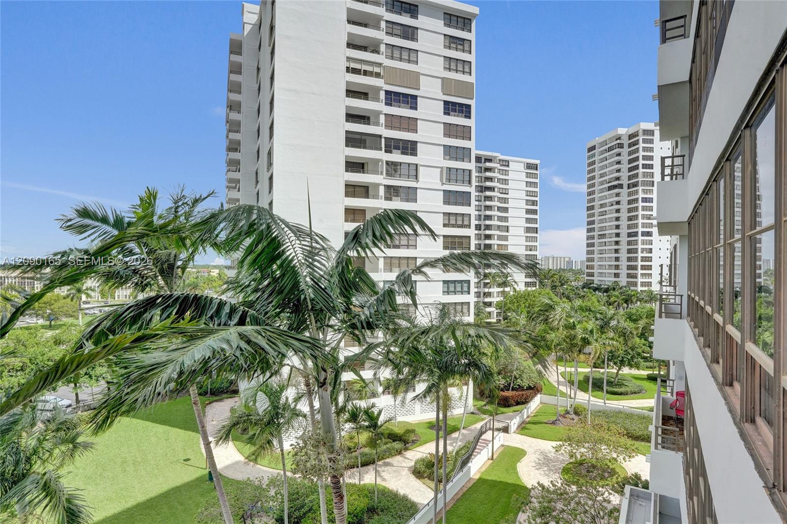 500 Three Islands Blvd # 408