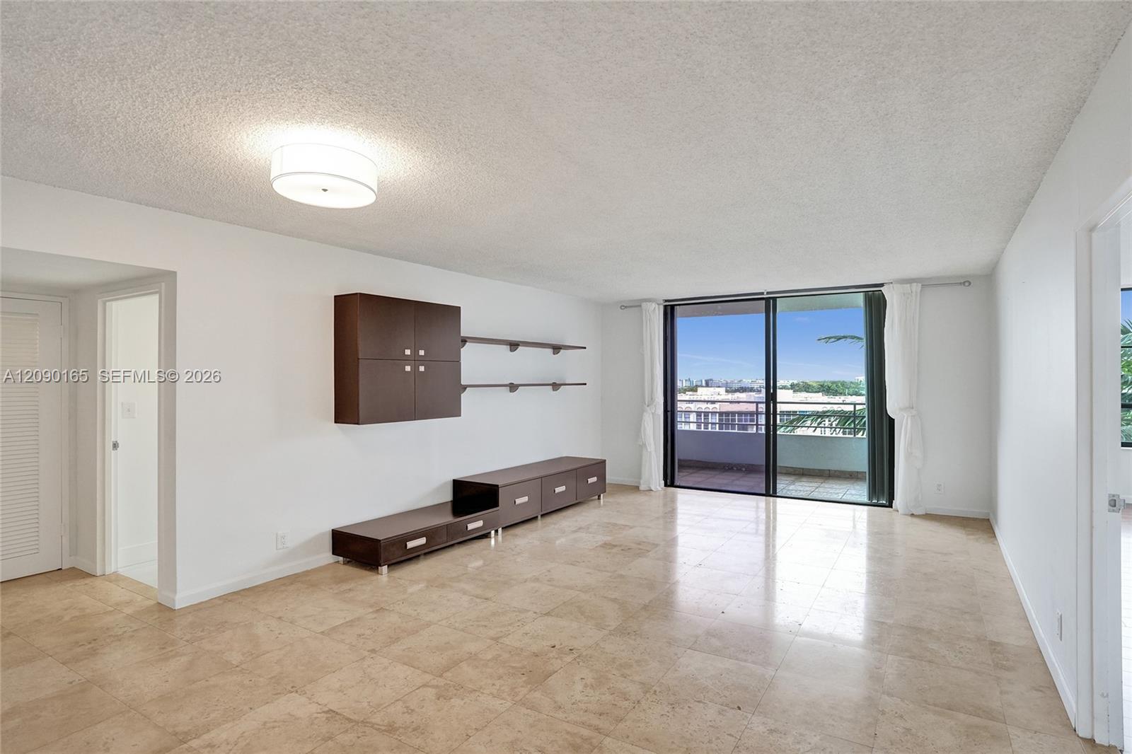 500 Three Islands Blvd # 408