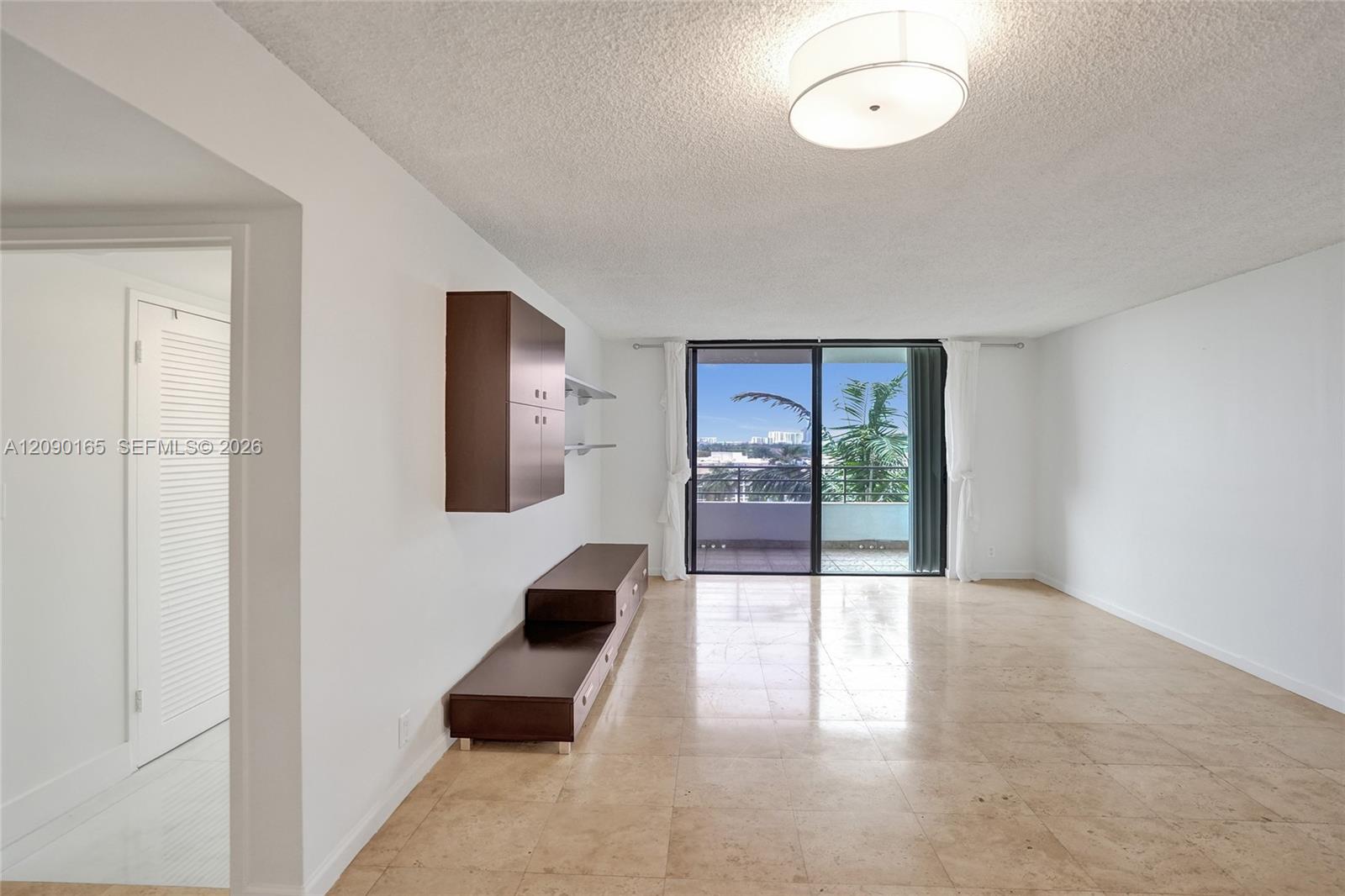 500 Three Islands Blvd # 408