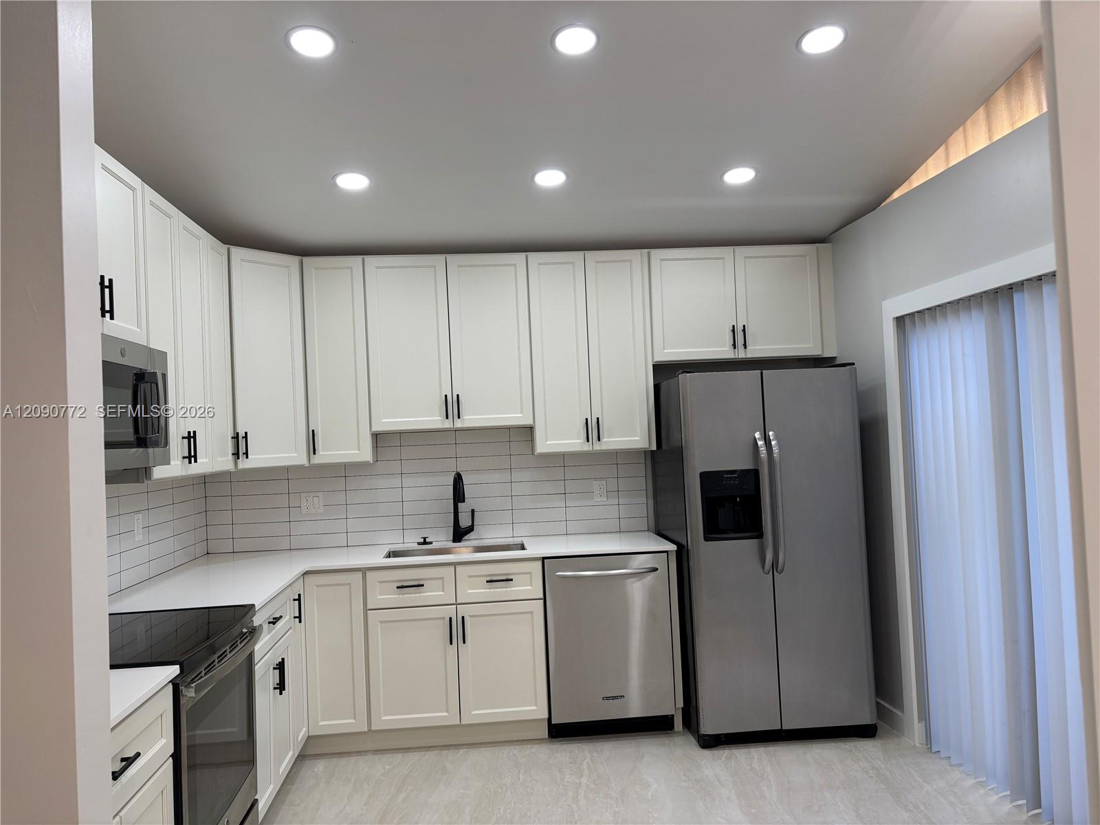 505 Briarwood Cir # 59 Unit: 2-59
