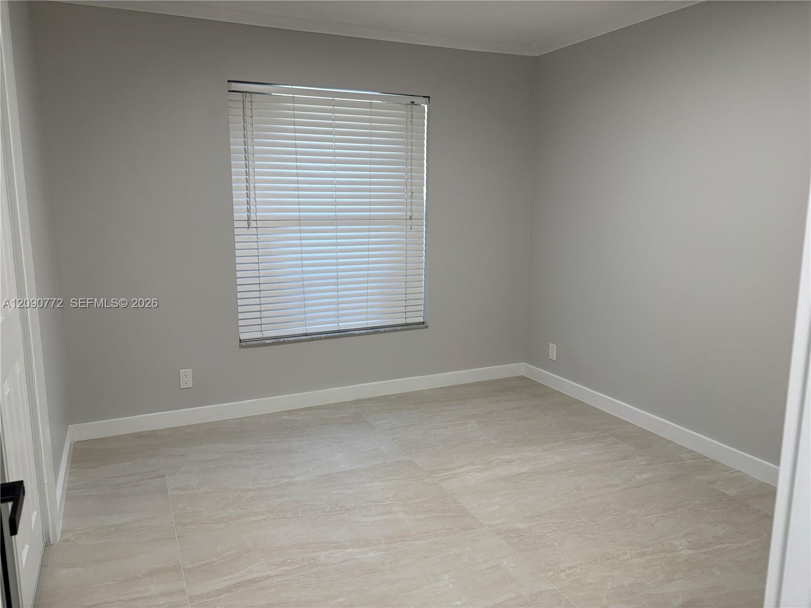 505 Briarwood Cir # 59 Unit: 2-59