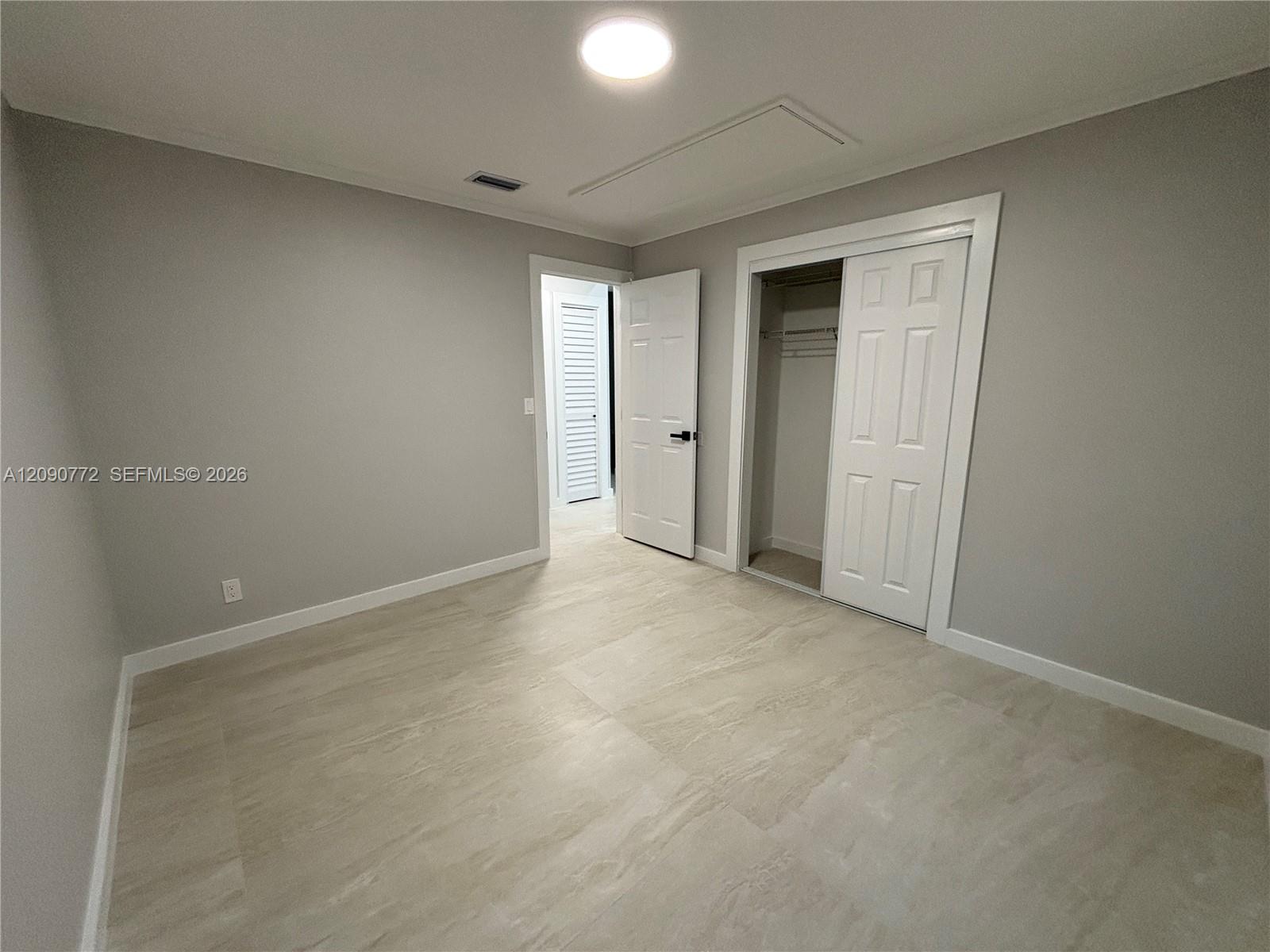 505 Briarwood Cir # 59 Unit: 2-59