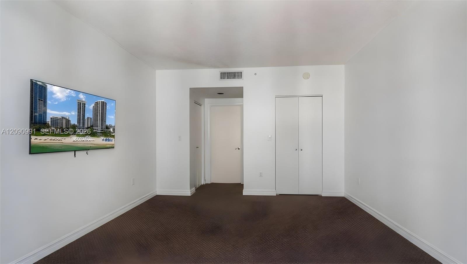 17375 Collins Ave # 2305
