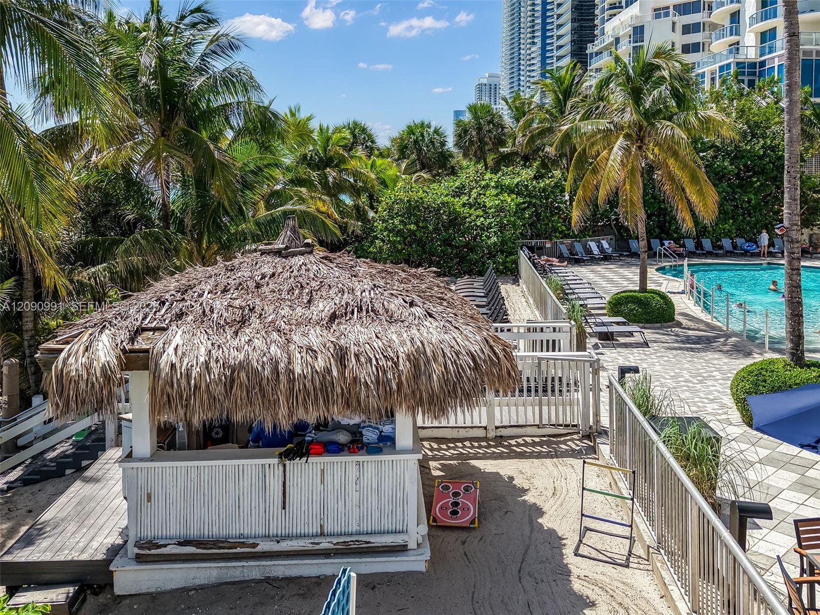 17375 Collins Ave # 2305