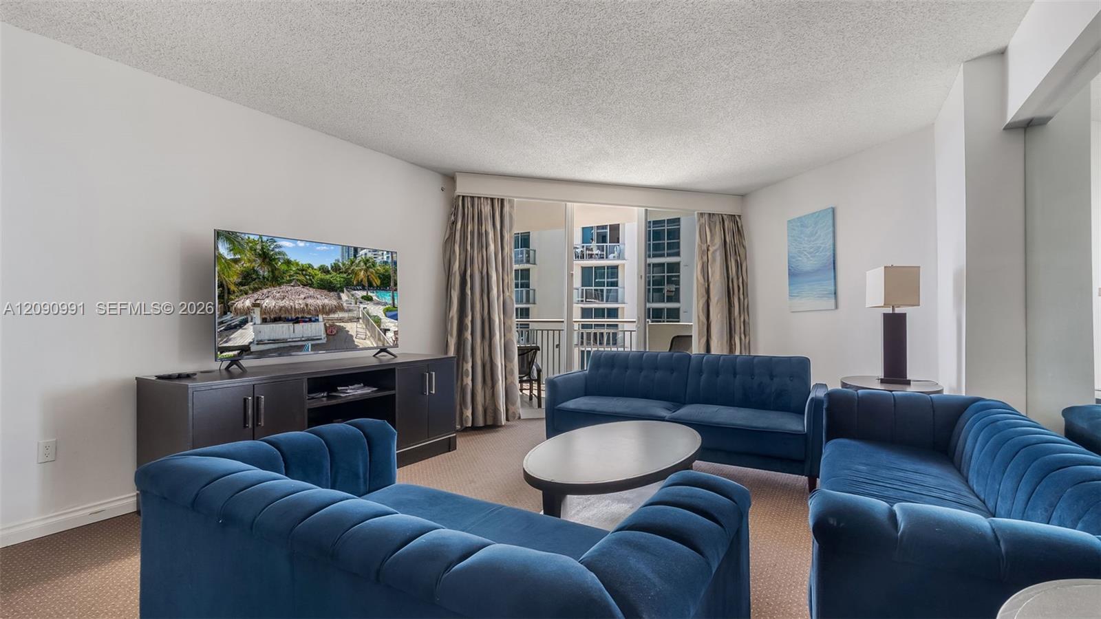 17375 Collins Ave # 2305