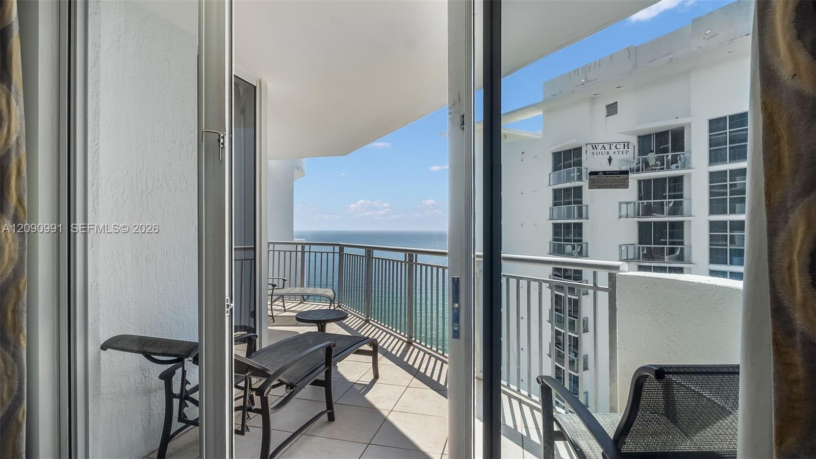 17375 Collins Ave # 2305