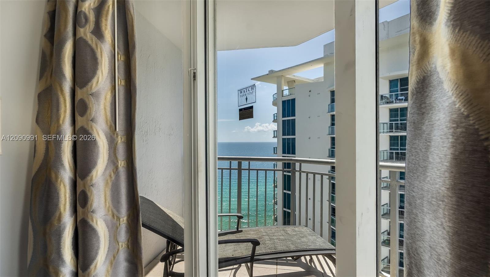 17375 Collins Ave # 2305