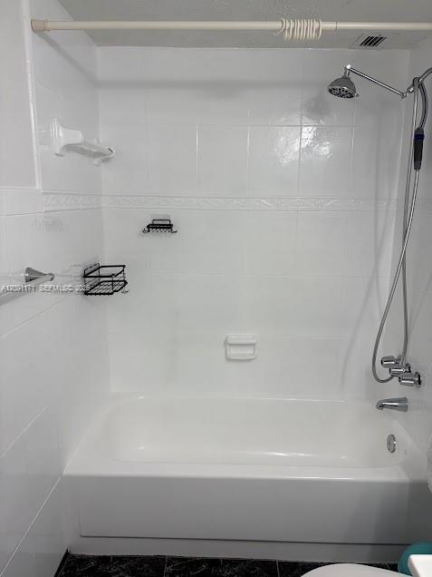 1000 Parkview Dr # 605