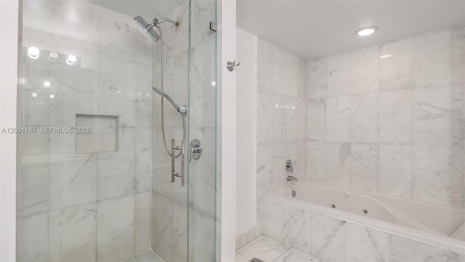 17375 Collins Ave # 1404