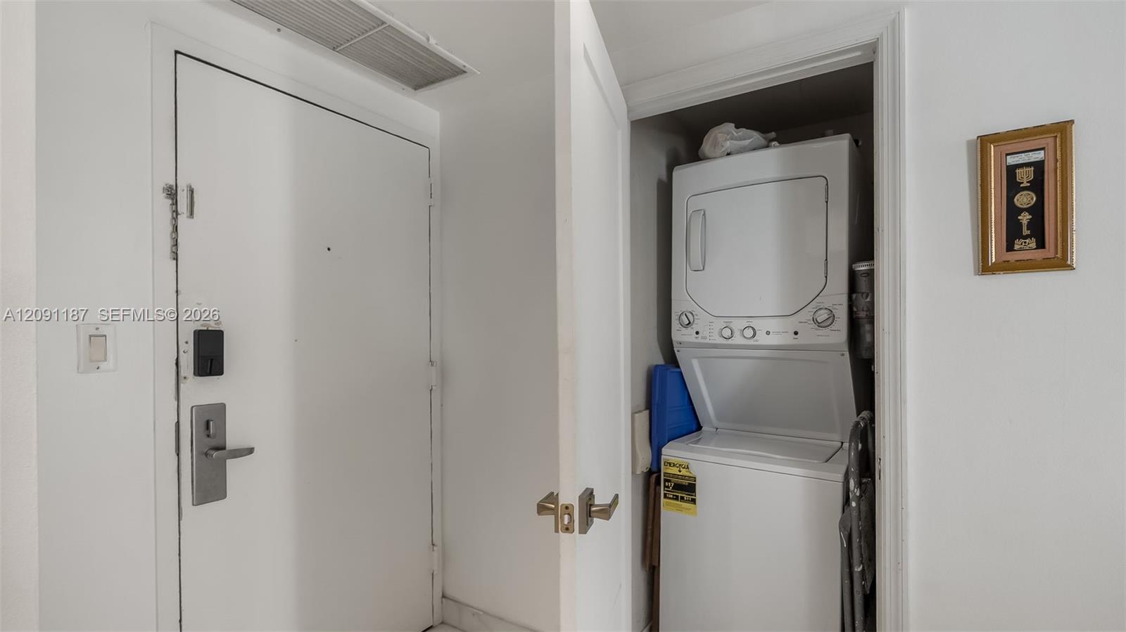17375 Collins Ave # 1404