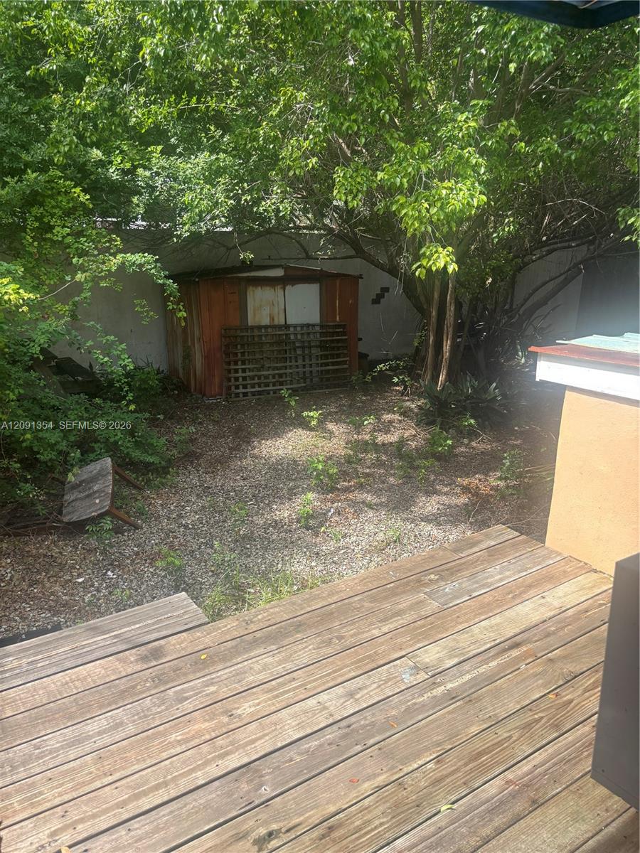 1030 Snapper Ln