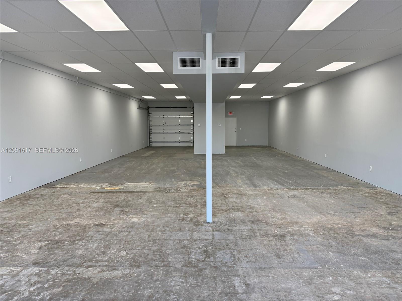 1040 E Oakland Park Blvd