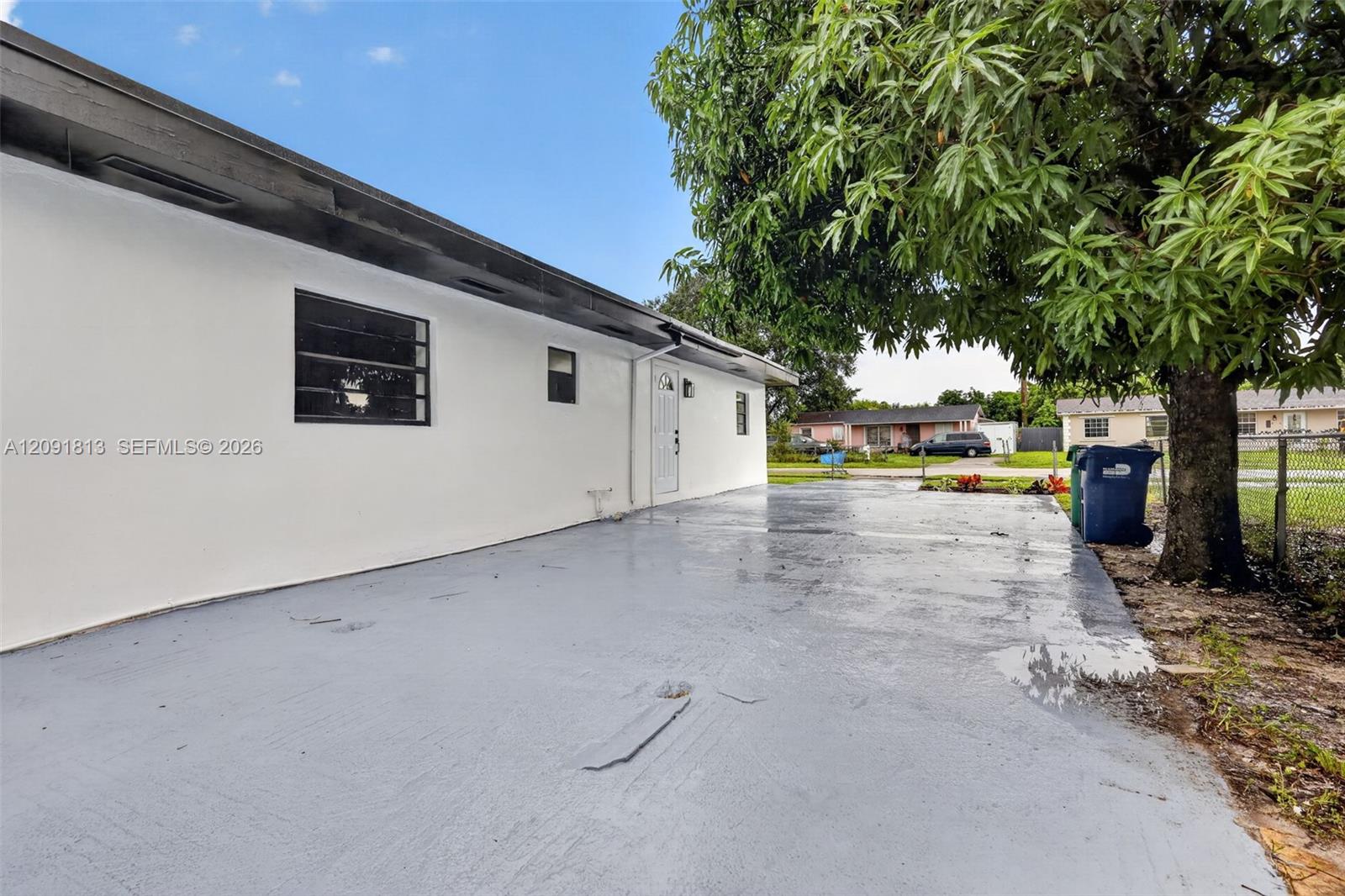 20352 NW 39th Ct