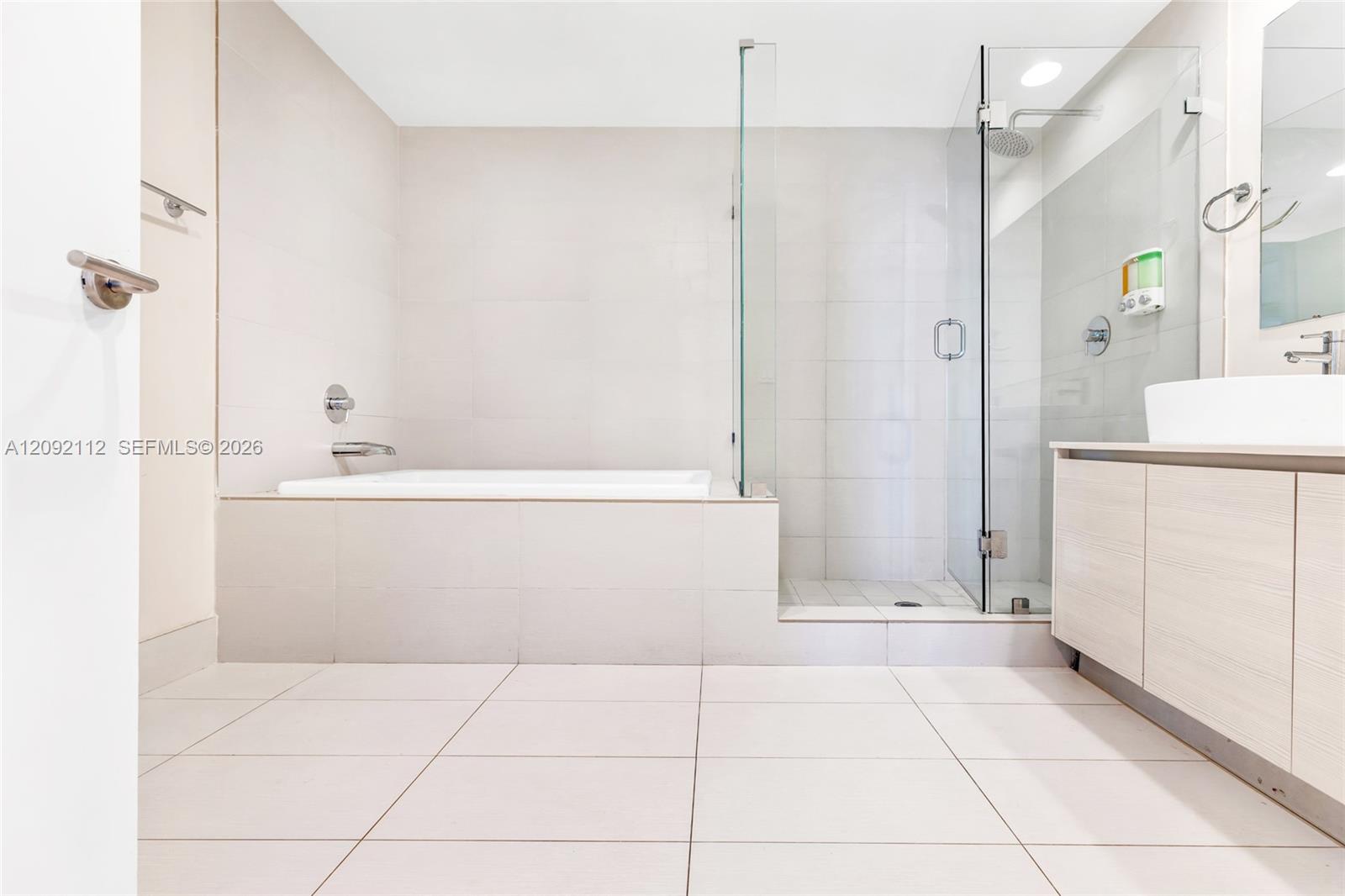 2600 E Hallandale Beach Blvd Unit: T3301