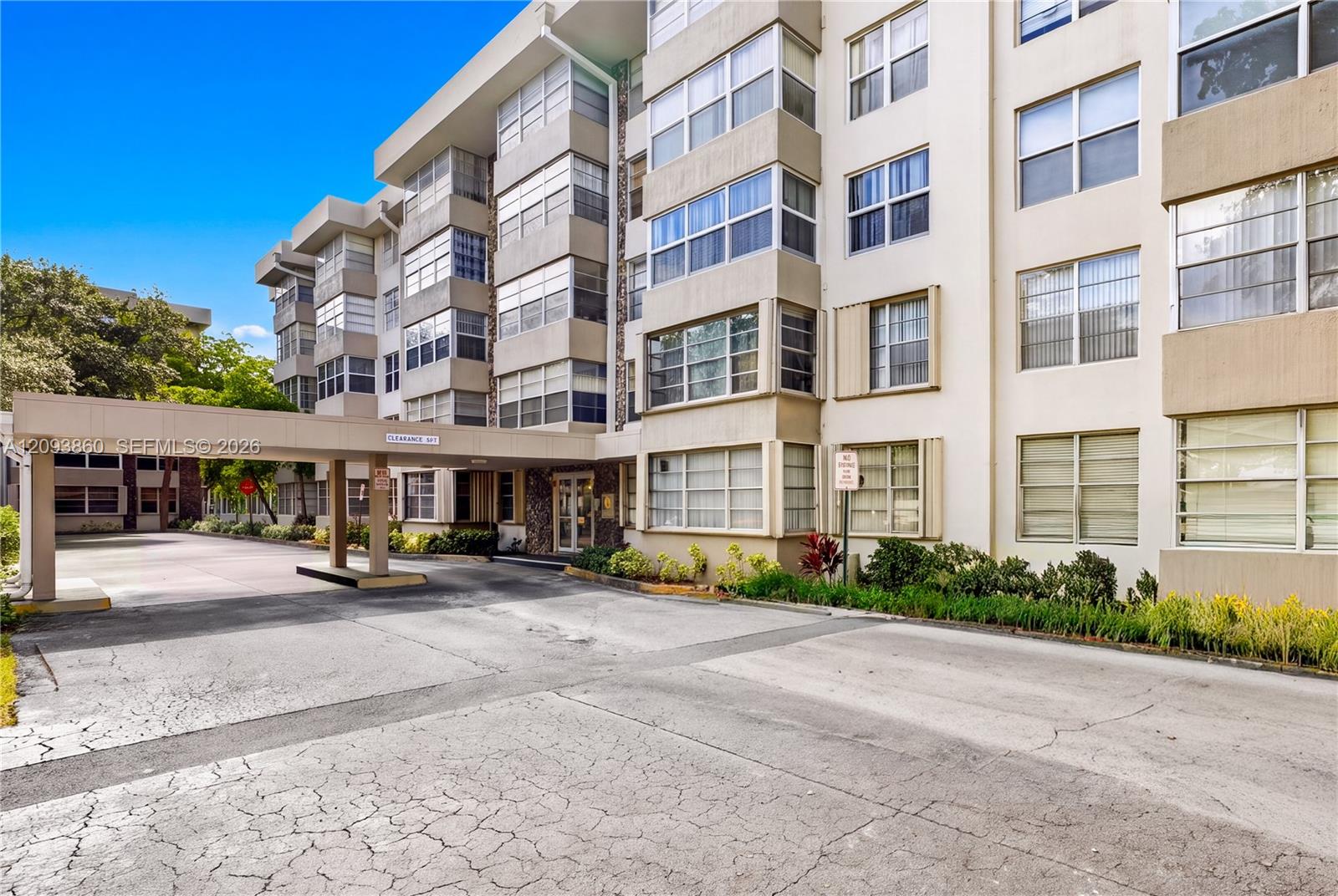 6600 Cypress Rd # 405