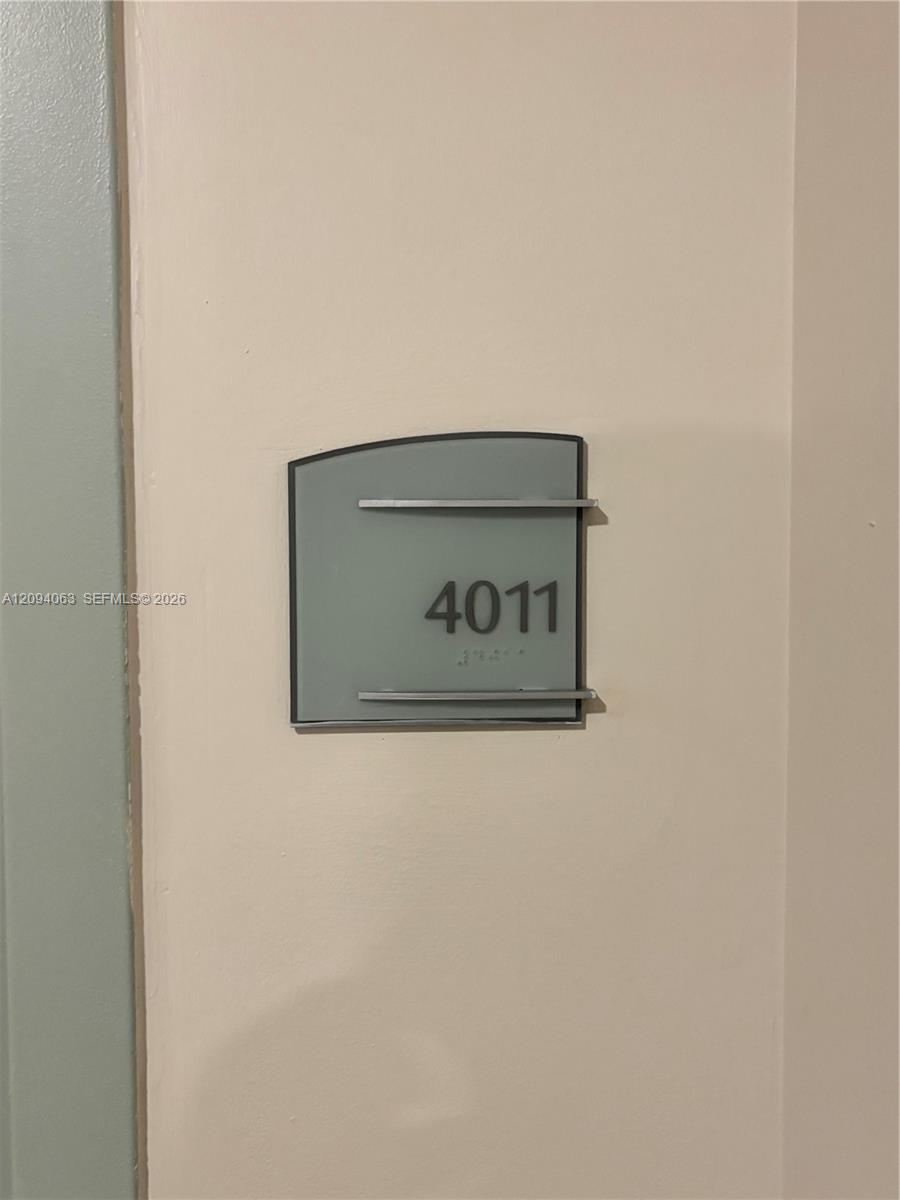 1900 N Bayshore Dr # 4011