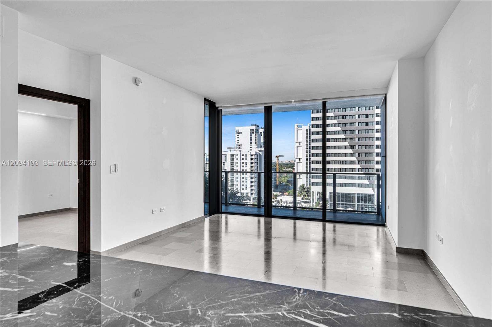 88 SW 7th St # 806