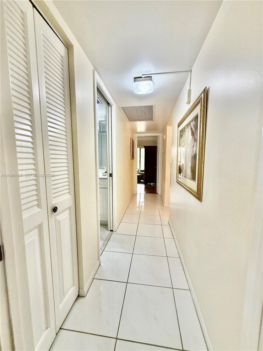 2303 Lucaya Ln # C4