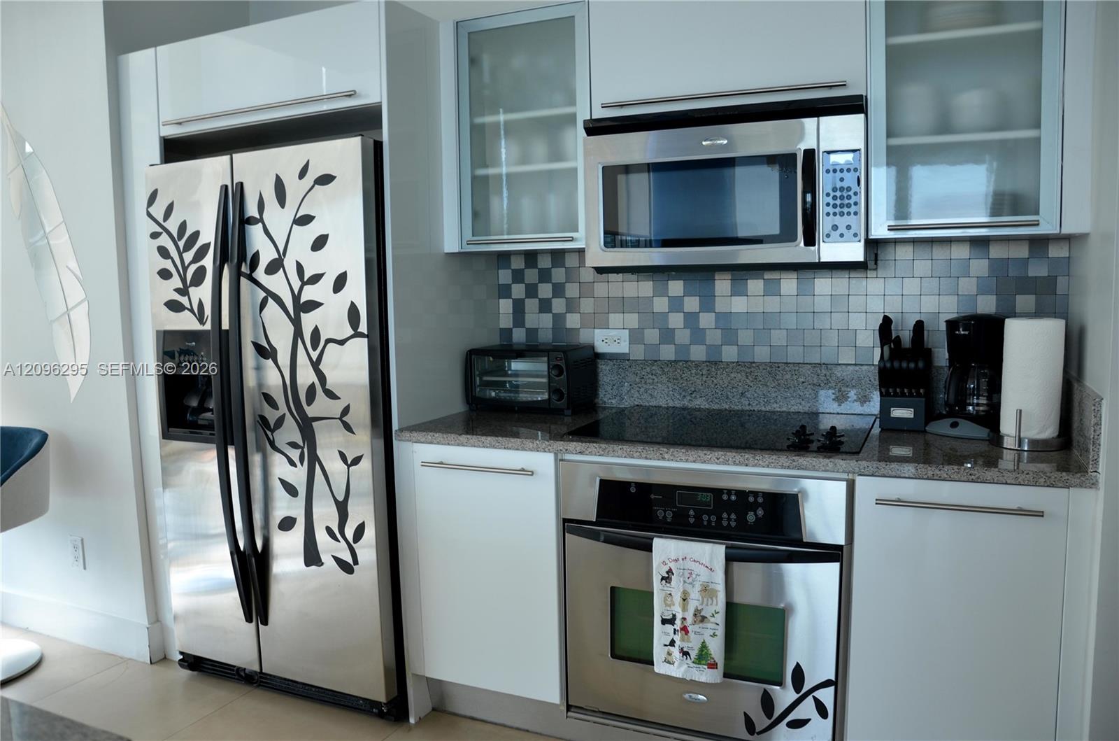 888 Biscayne Blvd # 4701
