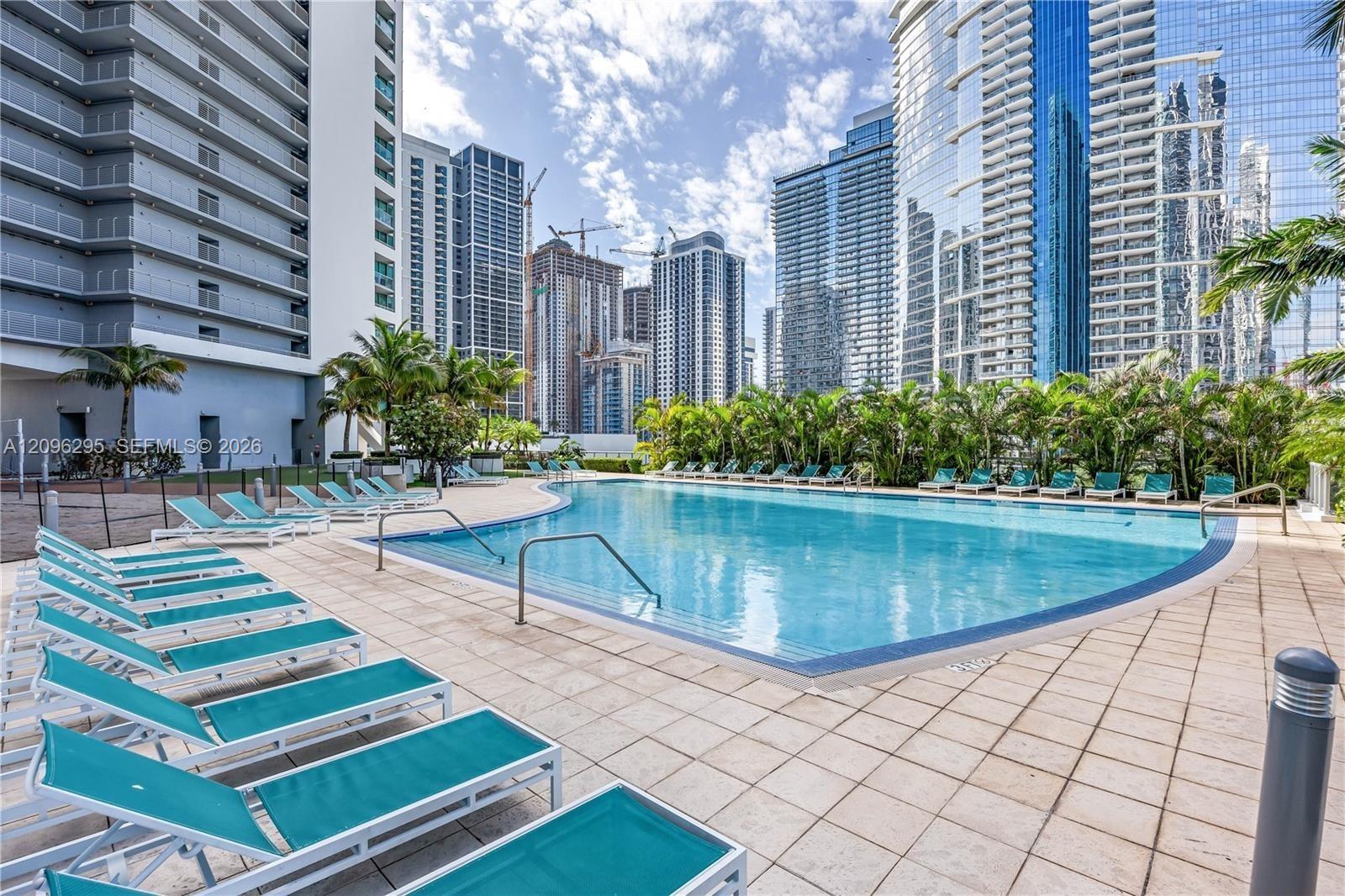 888 Biscayne Blvd # 4701