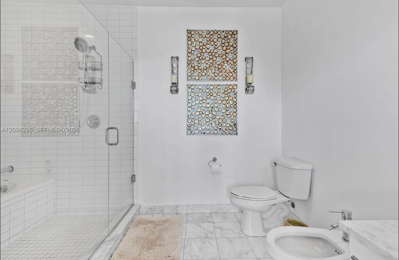 888 Biscayne Blvd # 4701
