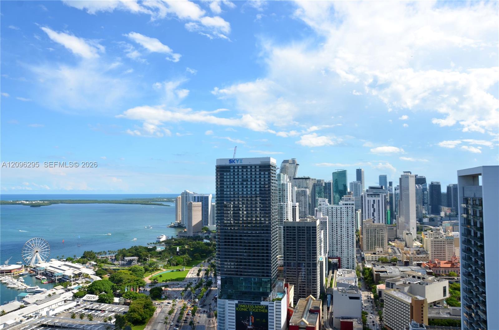 888 Biscayne Blvd # 4701