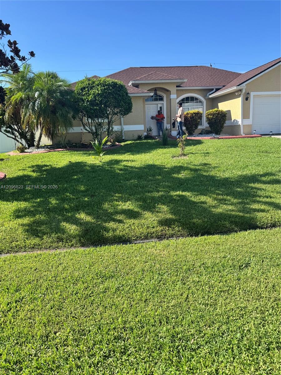 1058 SW Calmar Ave, Port St. Lucie