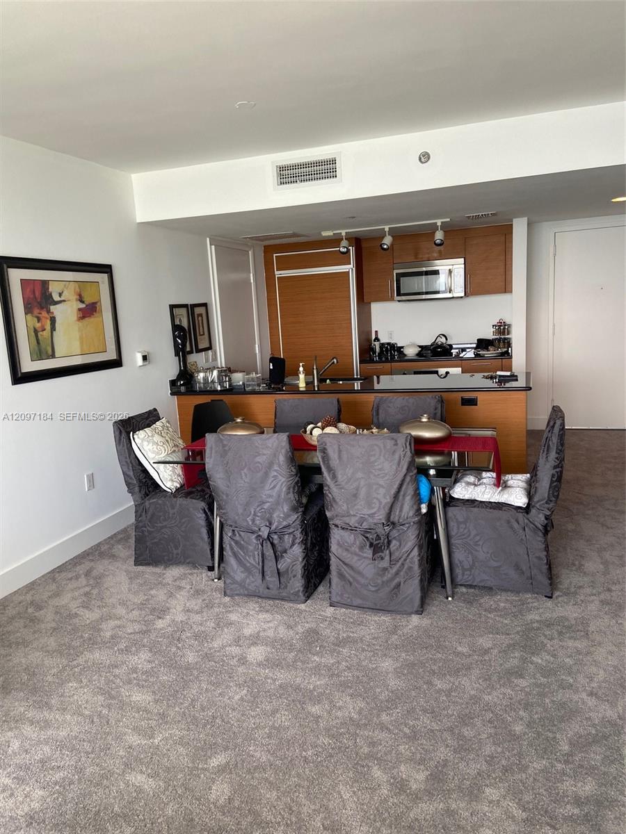 50 Biscayne Blvd # 2906