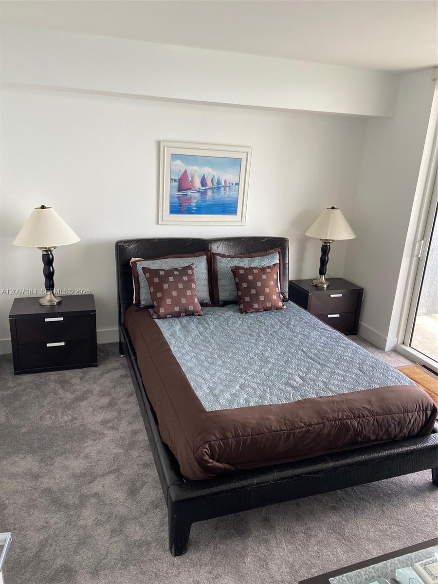 50 Biscayne Blvd # 2906