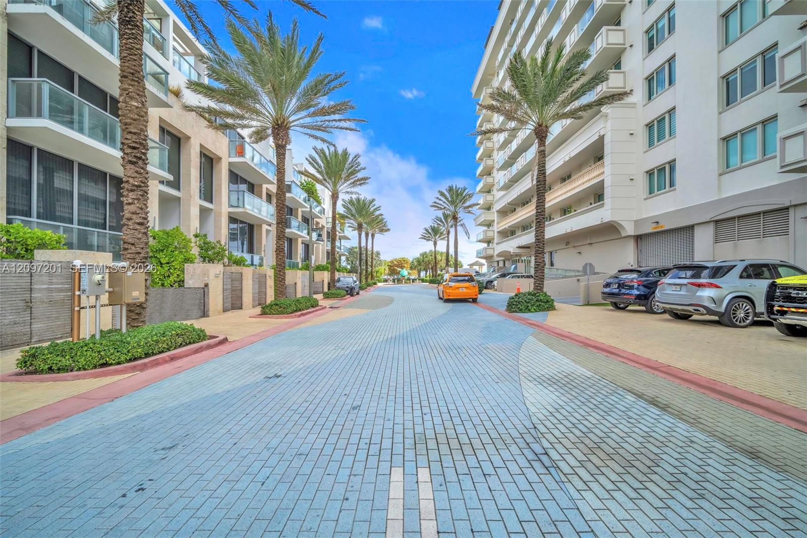9501 Collins Ave # 1