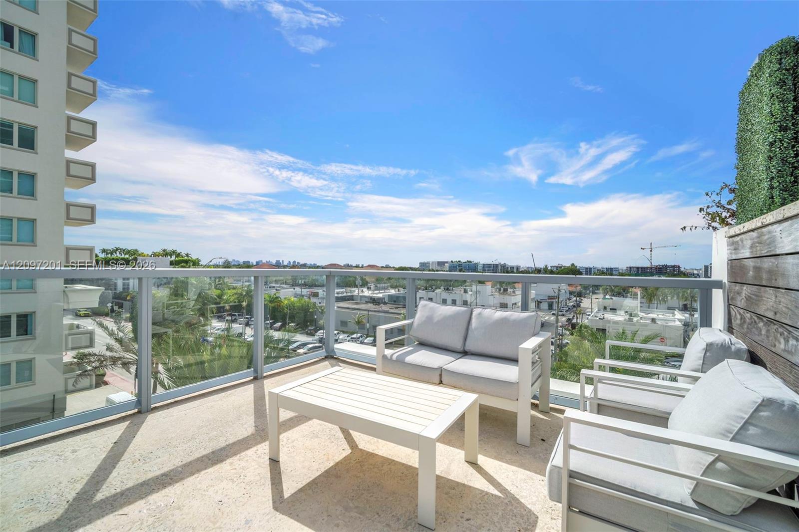 9501 Collins Ave # 1