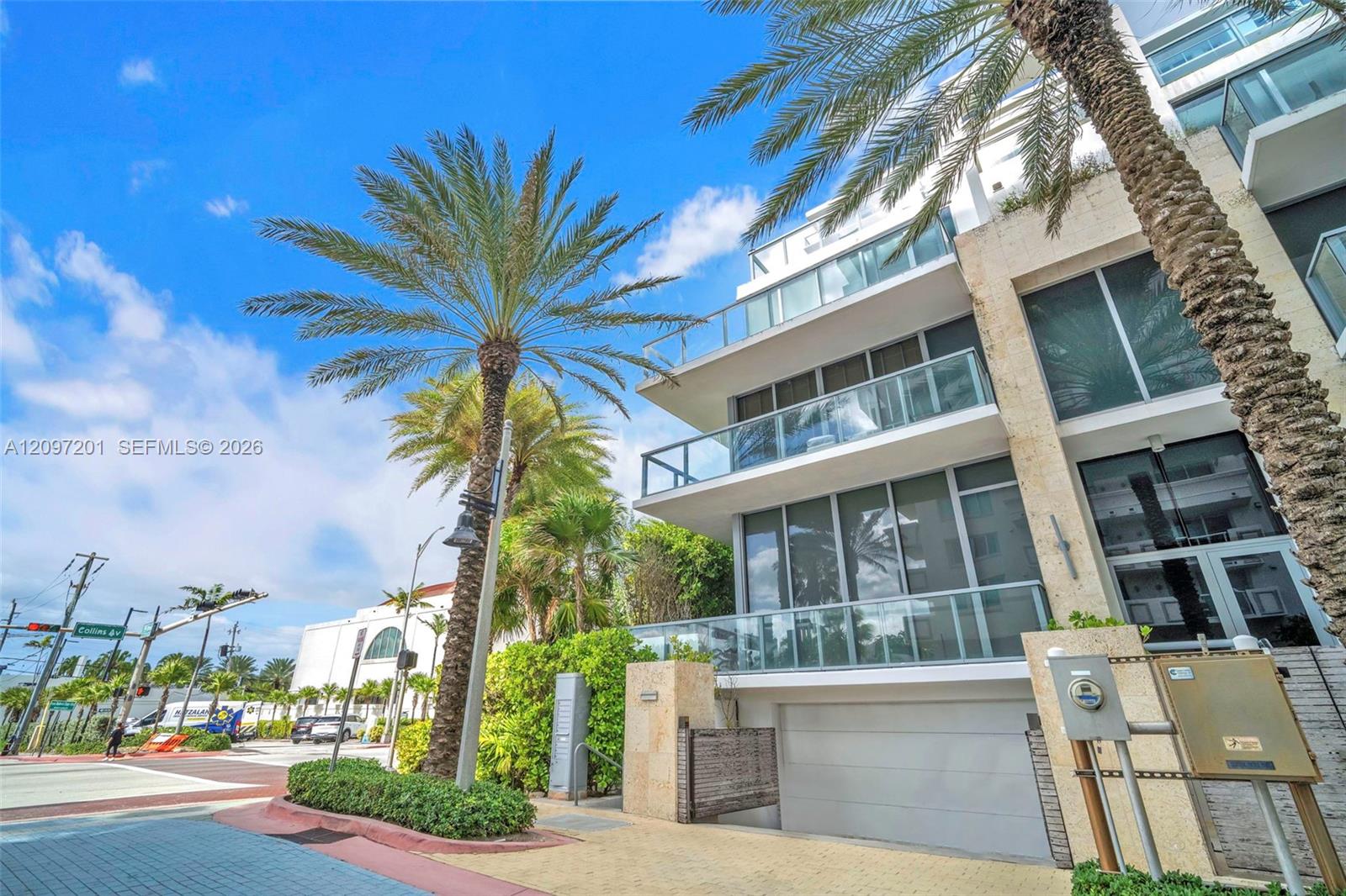 9501 Collins Ave # 1