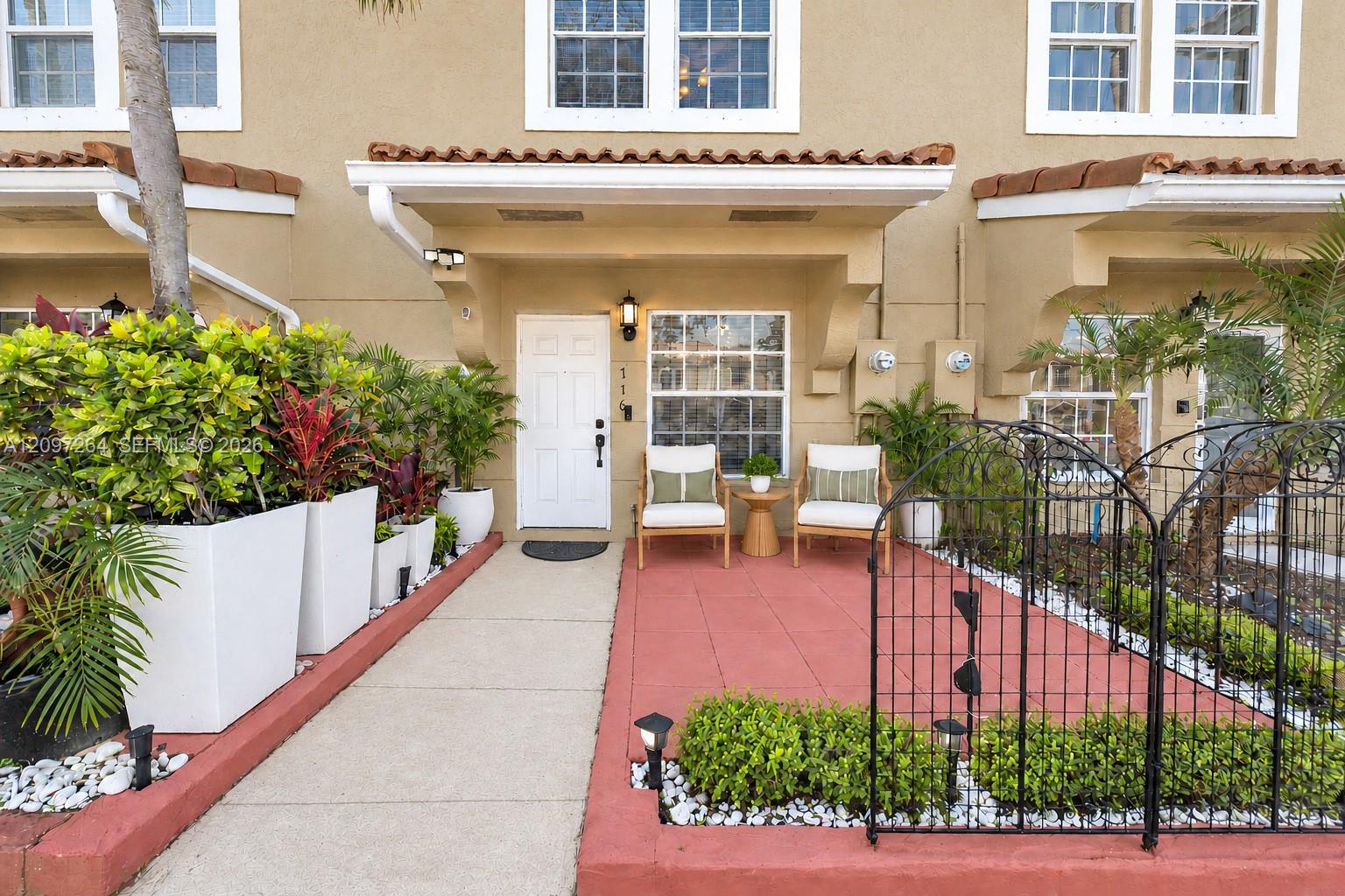716 SW 122nd Ave