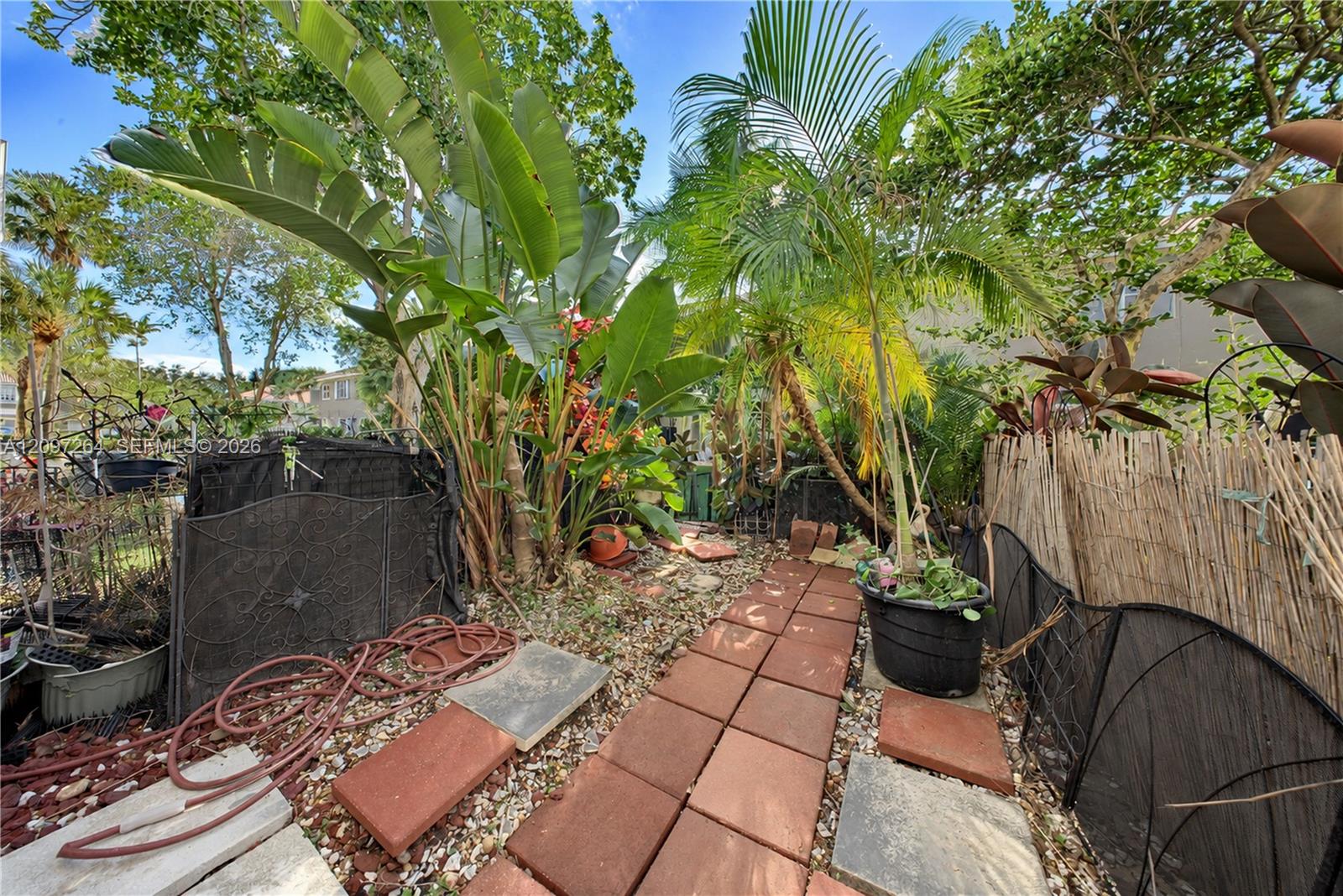 716 SW 122nd Ave