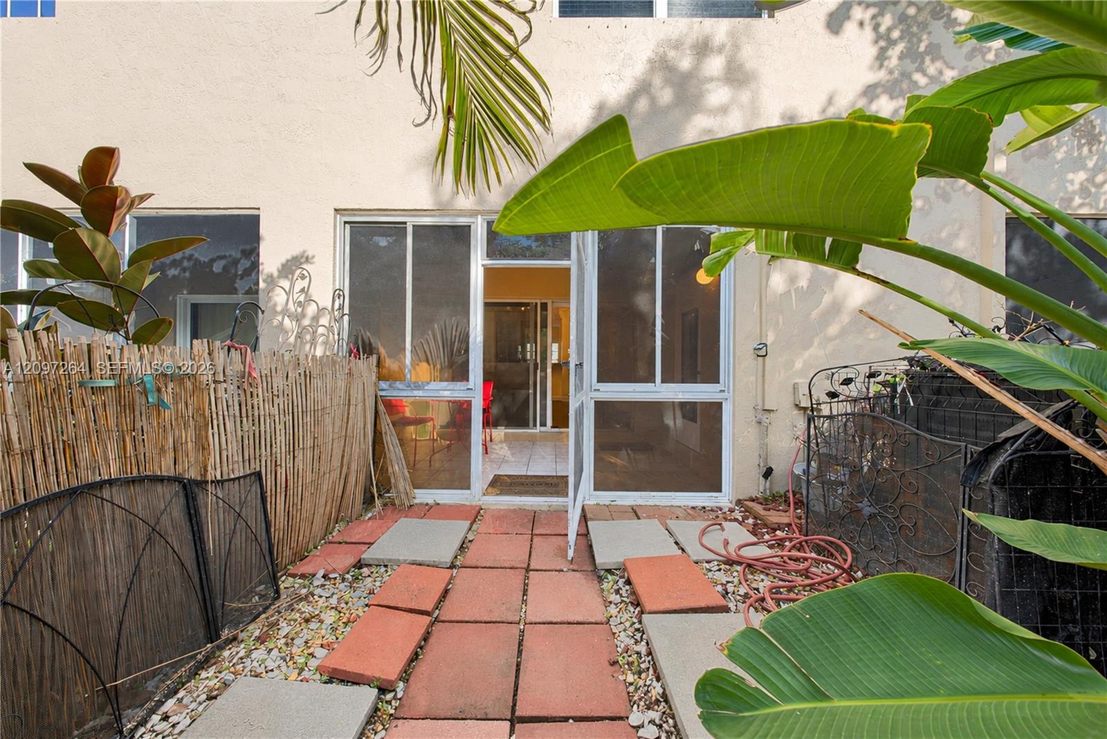 716 SW 122nd Ave