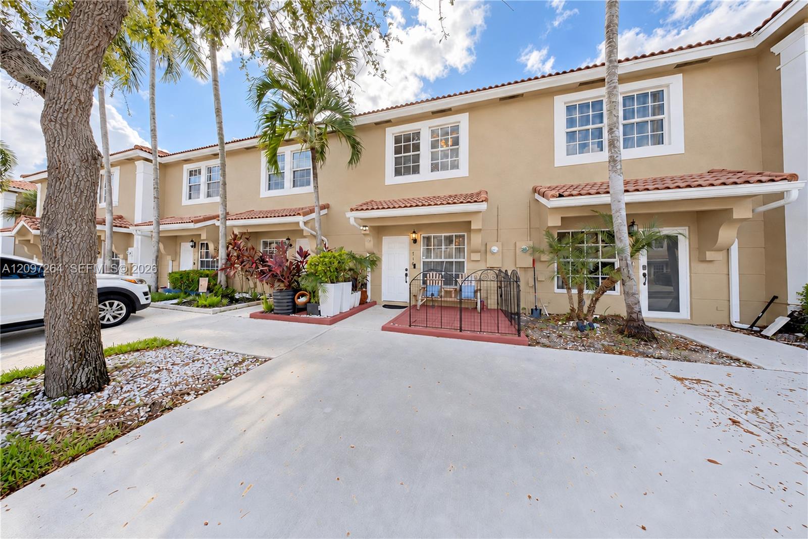 716 SW 122nd Ave